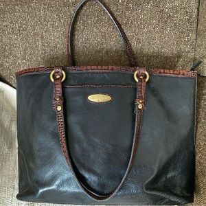 BRAHMIN PURSE,beautiful condition!